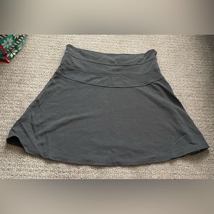 Charcoal Gray Athleta Skirt Size 6